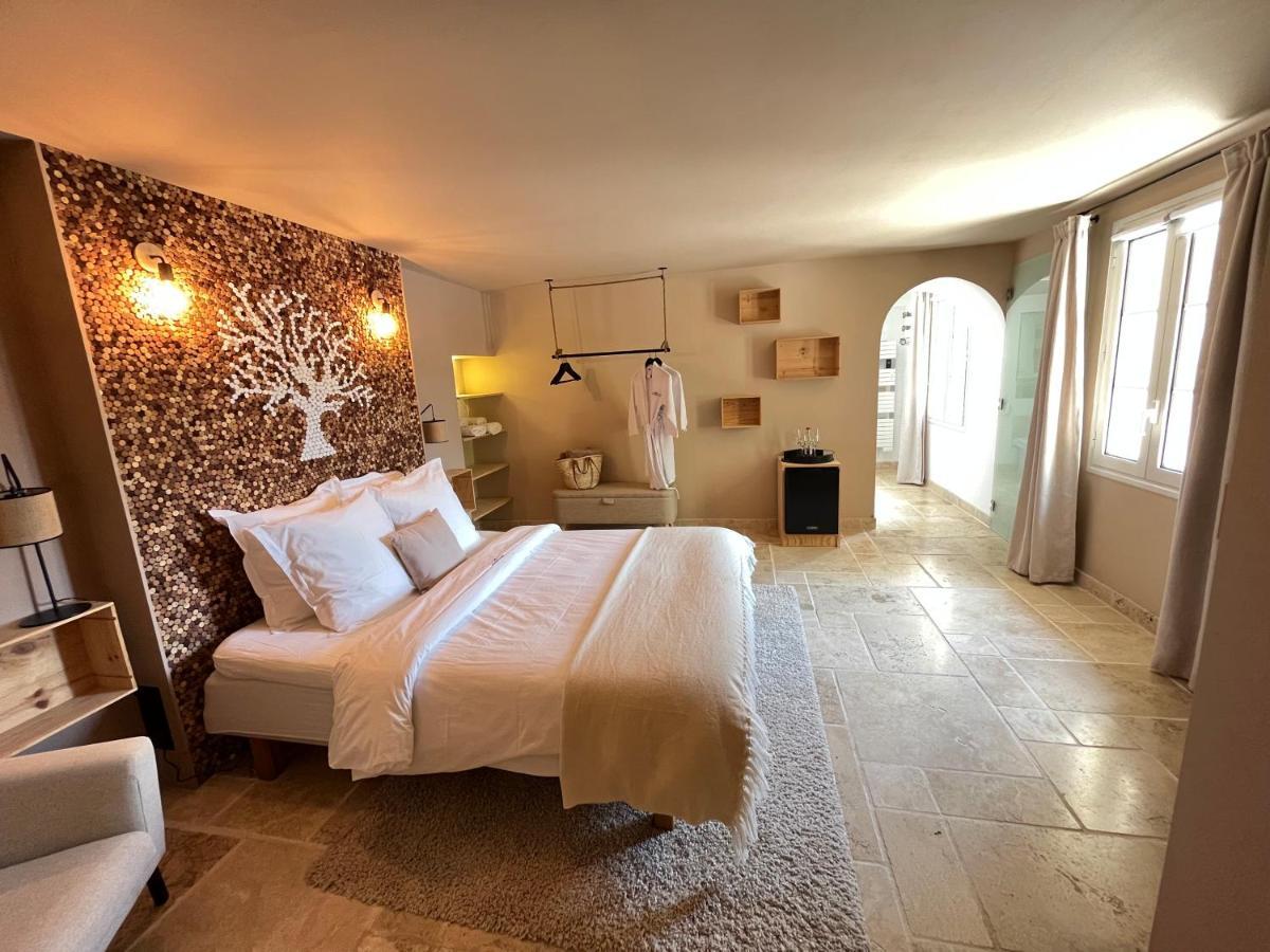 Domaine De La Citerne Bed and Breakfast Nans-les-Pins Εξωτερικό φωτογραφία